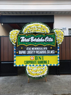 Papan Bunga Duka di Kluet Timur